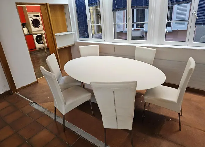 -jupiter- Mit Gemeinsamer Kueche Und Bad In Der Altstadt Гостевой дом 3*